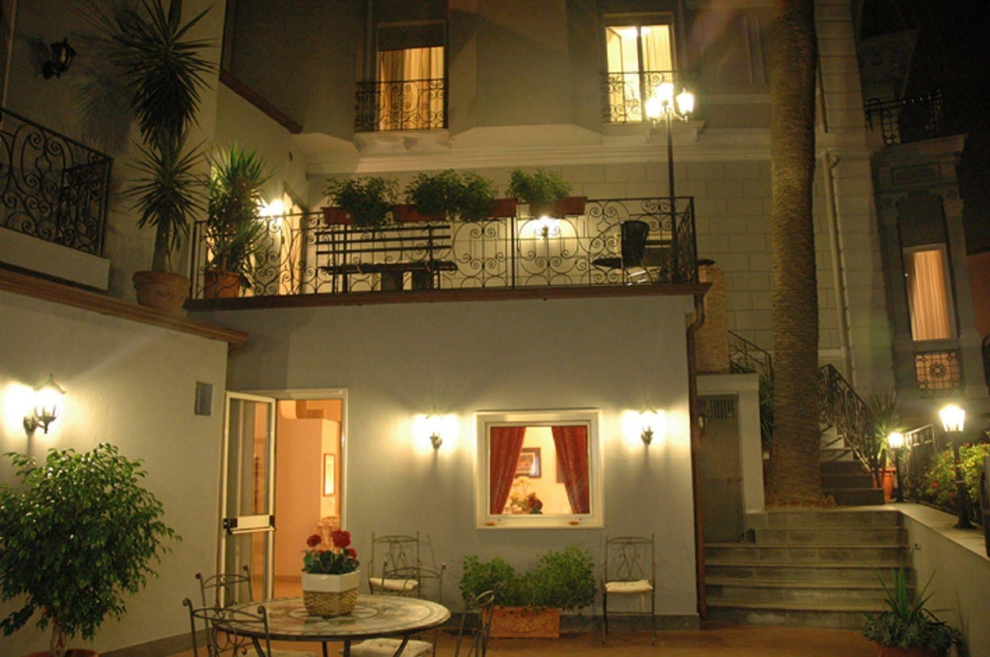 Villa Margherita Napels Buitenkant foto